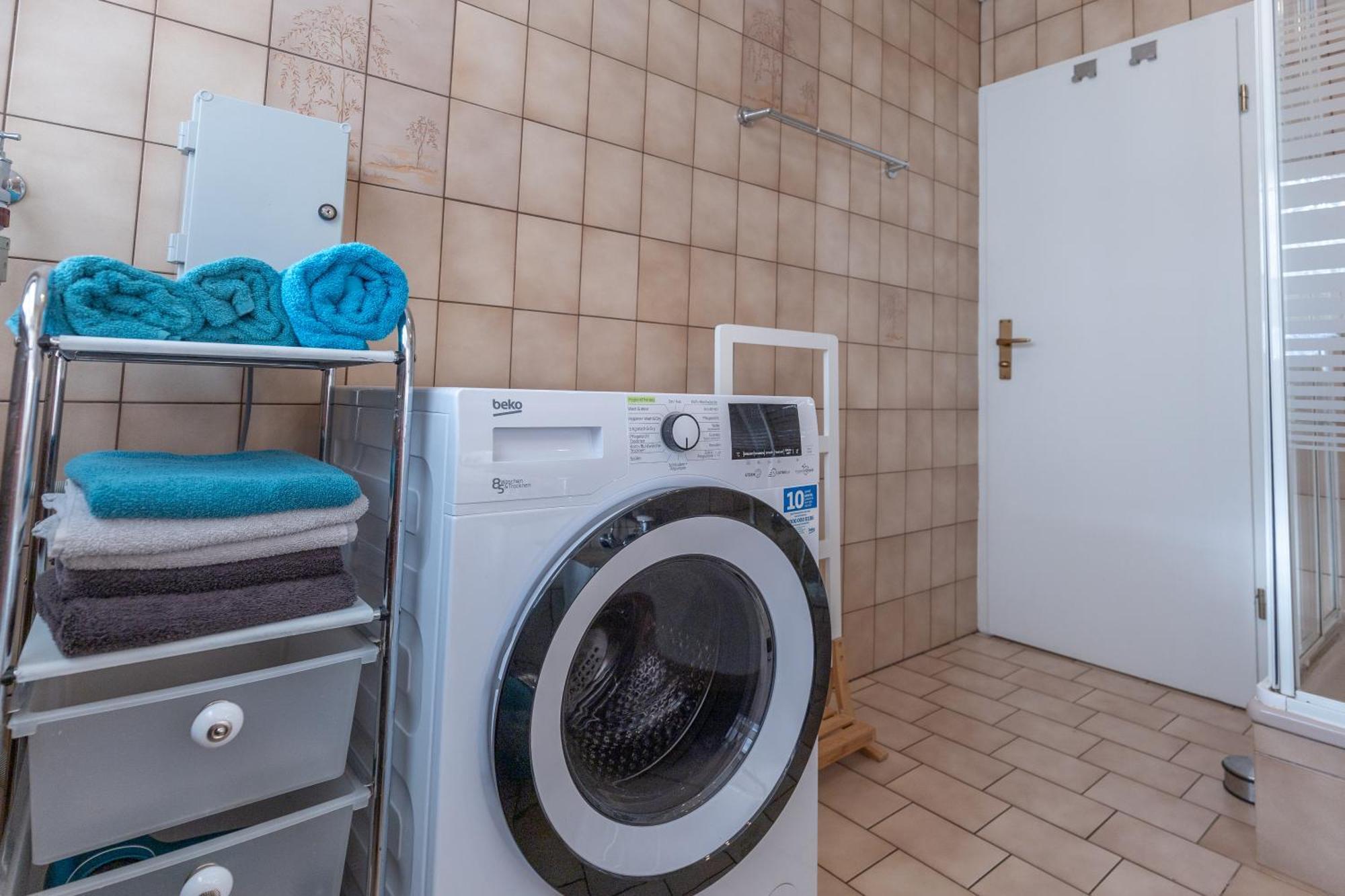 Elw, Sep. Eingang, Ueberdachte Terrasse, Naehe Backnang Apartment Althutte ภายนอก รูปภาพ